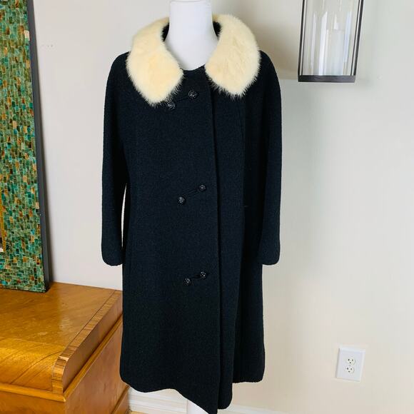 Vintage Forstmann Large Wool Coat Real Fur Collar Black Bouclé Double Breasted - Picture 10 of 10